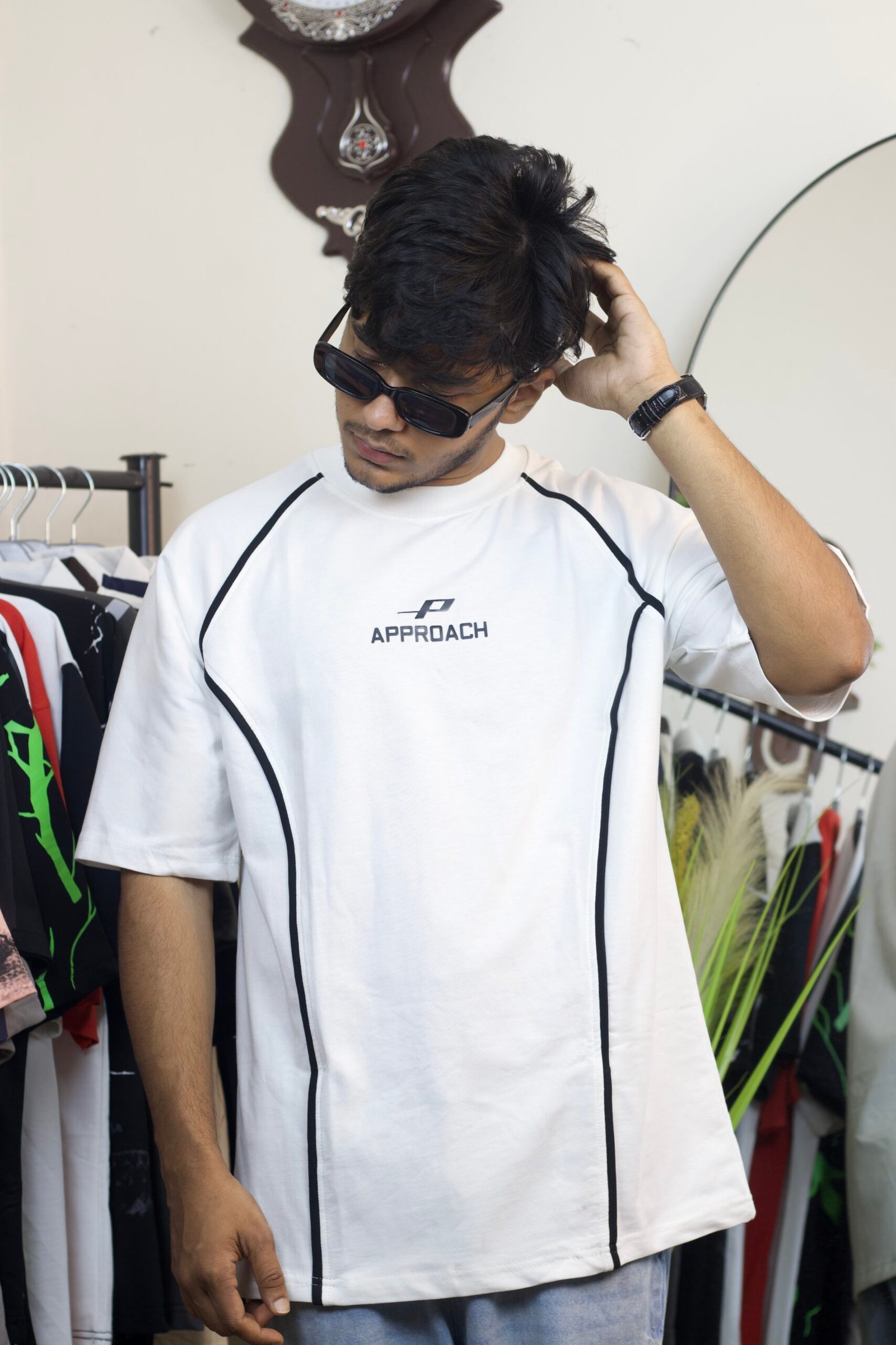 APPROACH drop shoulder white t-shirt