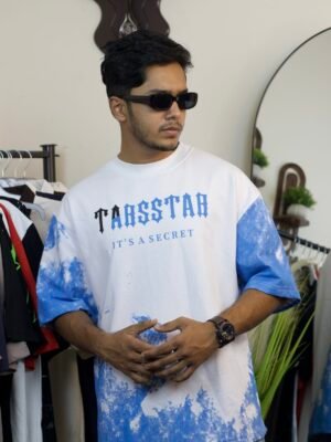 TrapStar It's A Secret white & blue oversized tee