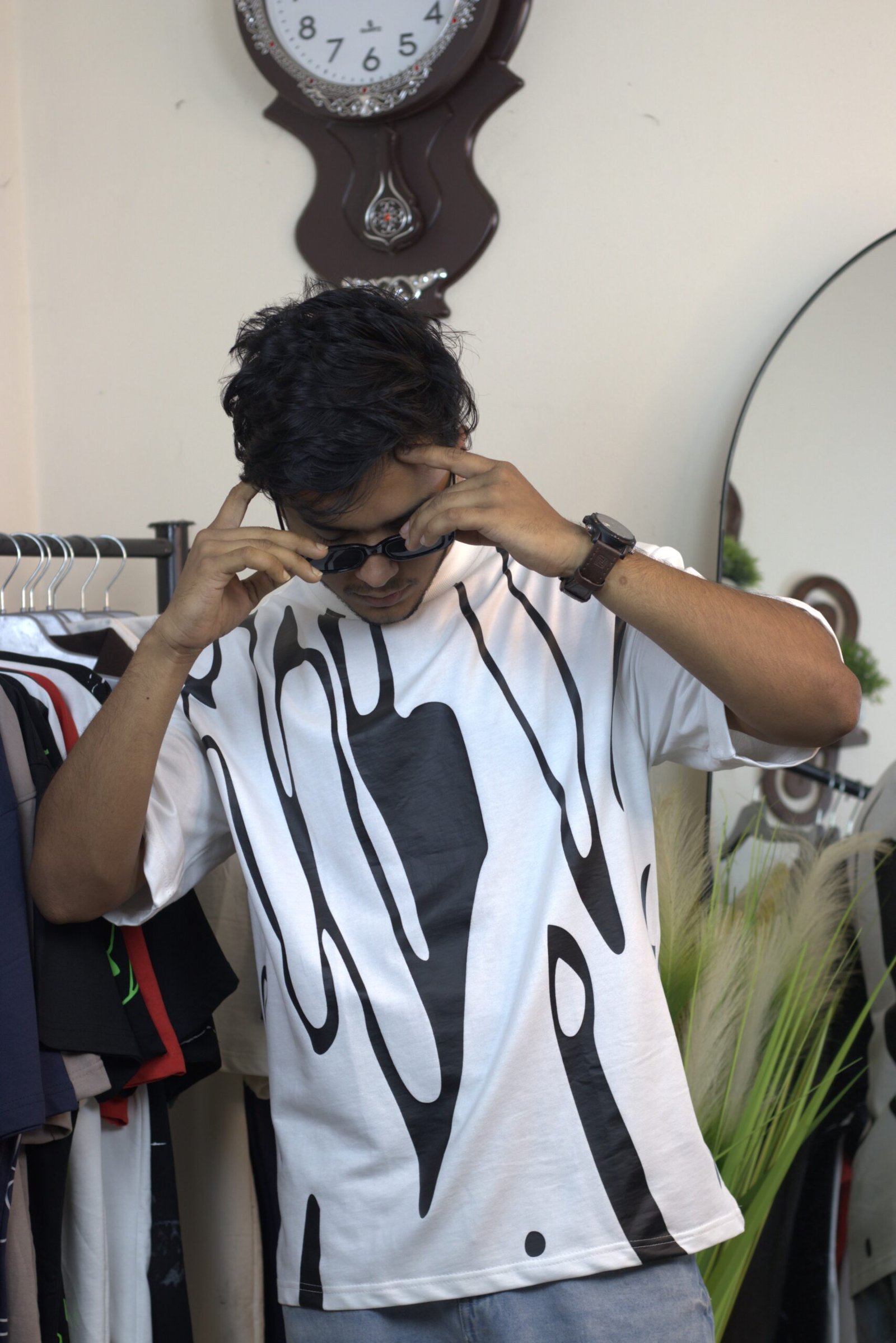 Abstract black & white drop shoulder t-shirt